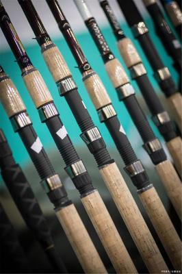 工欲善其事,必先利其器!钓鱼人必须知道的鱼竿分类!