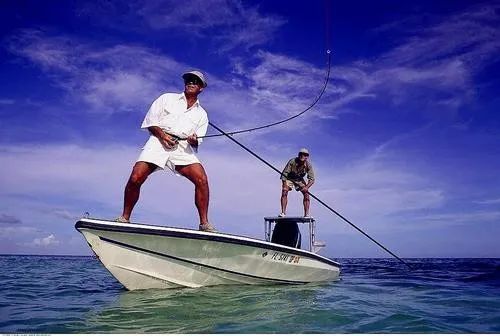 为什么路亚垂钓让小白也着迷？